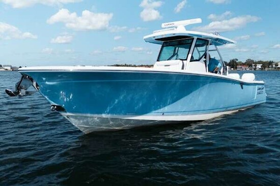 Blackfin 332CC Yacht For Sale