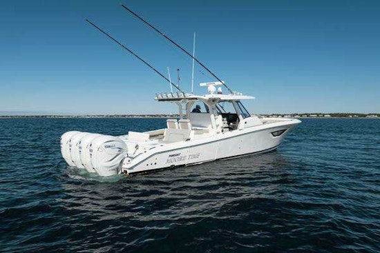 Pursuit S428 Yacht For Sale