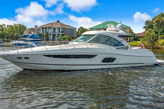 Sea Ray 610 SUNDANCER Yacht For Sale