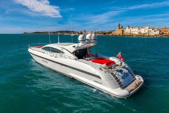 Overmarine Mangusta 108 Yacht For Sale