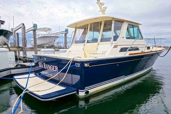 Sabre 34 Express Yacht For Sale