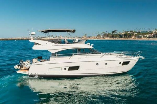 Bavaria Virtess 420 Yacht For Sale