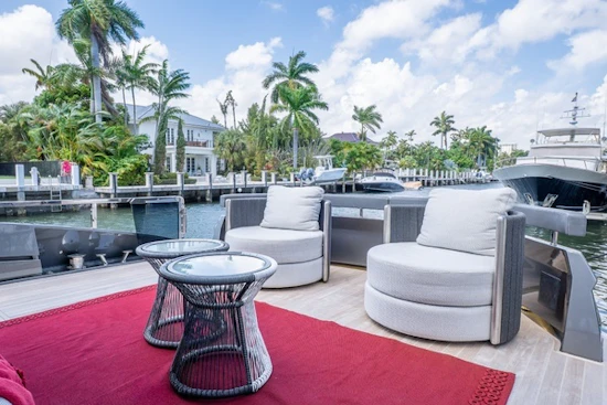 Explorer EX62 Yacht For Sale