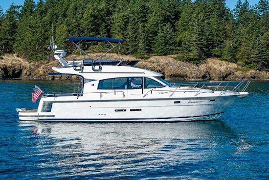 Nimbus 405 Flybridge Yacht For Sale