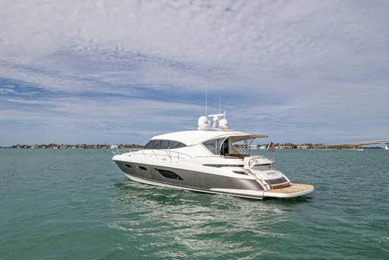 Riviera 6000 Sport Yacht Yacht For Sale
