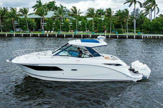Sea Ray Sundancer 32 Outboard Yacht For Sale