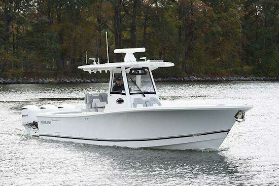 Regulator 34 Yacht For Sale