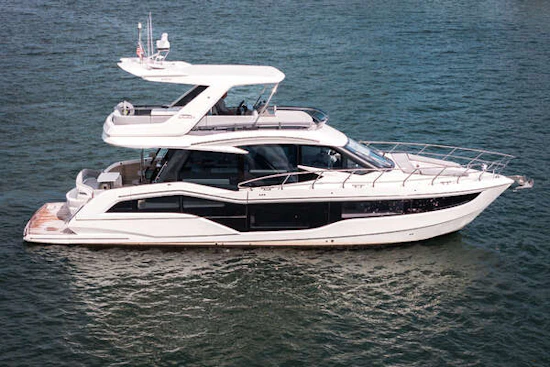 Galeon 500 FLY Yacht For Sale
