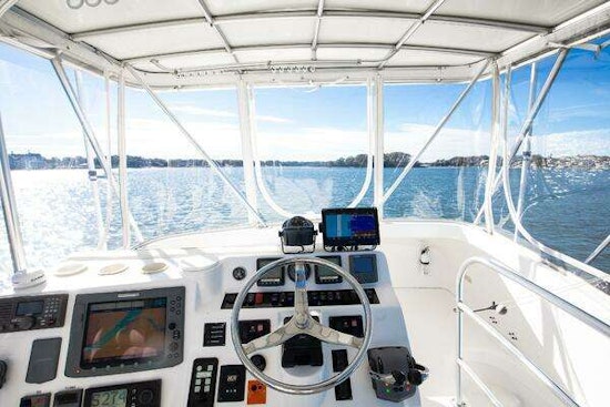 Luhrs 36 Convertible Yacht For Sale