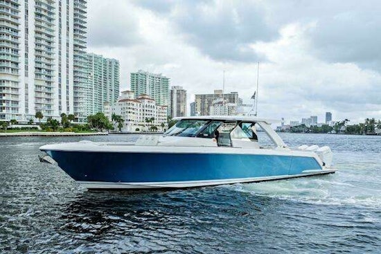 Tiara Yachts 48 LS Yacht For Sale