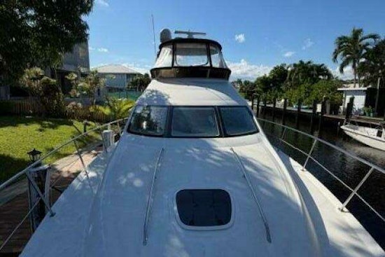 Sea Ray 42 Sedan Bridge Yacht For Sale