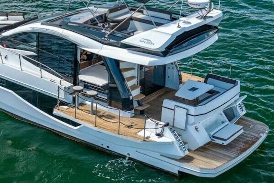 Galeon 470 Sky Yacht For Sale