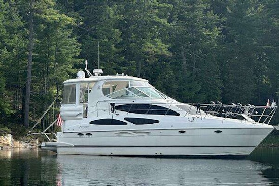 Cruisers Yachts 405 Express Motoryacht Yacht For Sale