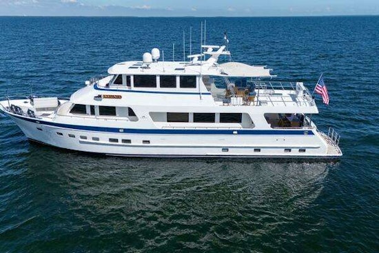 Outer Reef Yachts 860 Deluxbridge Motoryacht Yacht For Sale