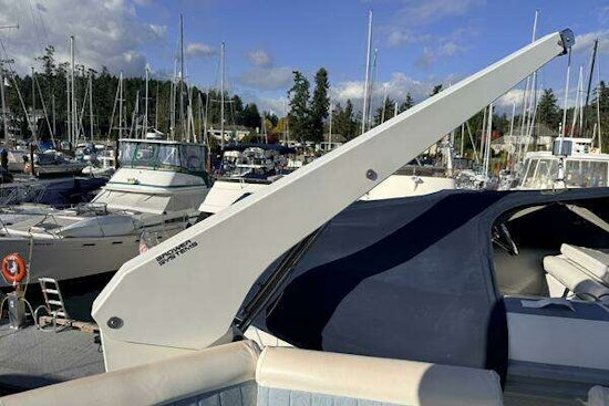 Navigator 4800 Yacht For Sale