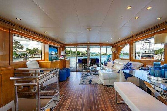 Hatteras Cockpit MY Yacht For Sale