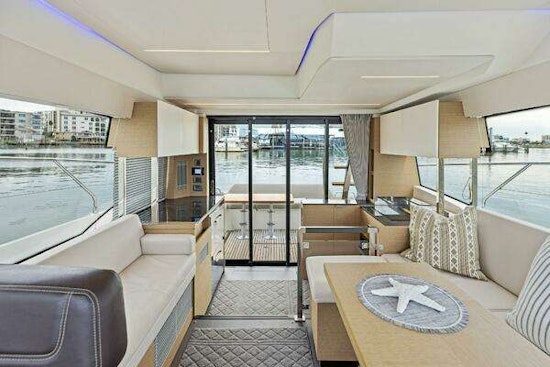 Prestige 420 Yacht For Sale