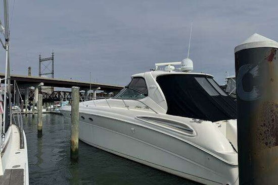 Sea Ray 510 SUNDANCER Yacht For Sale
