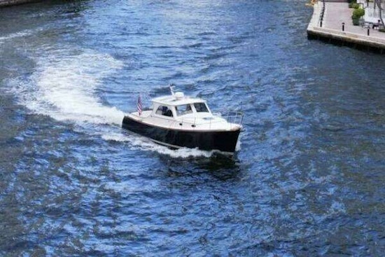 Hinckley 36 Picnic Boat EP Yacht For Sale