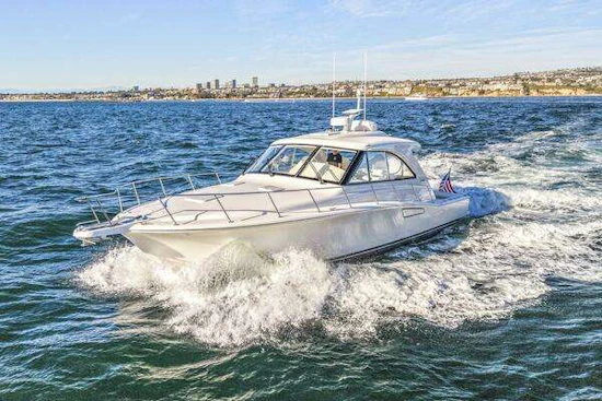 Cabo 44 Hardtop Express Yacht For Sale
