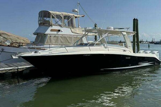 Hydra-Sports 3500 VX Vector Express Yacht For Sale