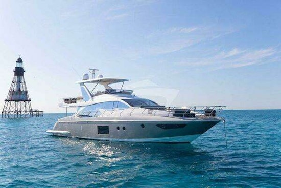 Azimut 66 Flybridge Yacht For Sale