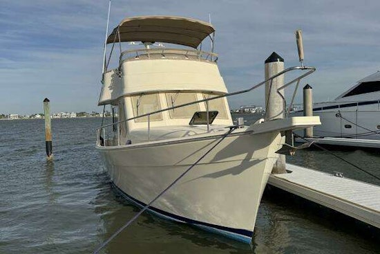 Mainship 34 TRAWLER Yacht For Sale