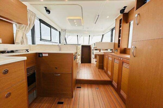 Beneteau Swift Trawler 41 Yacht For Sale