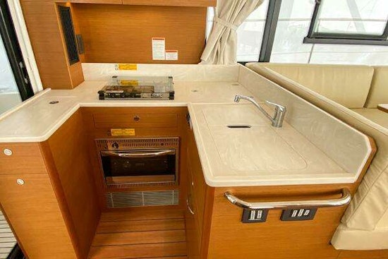 Beneteau Swift Trawler 41 Yacht For Sale
