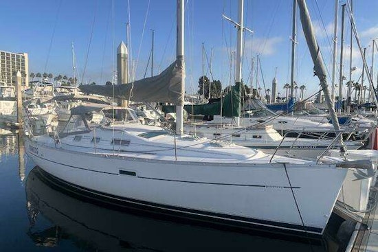 Beneteau 323 Yacht For Sale