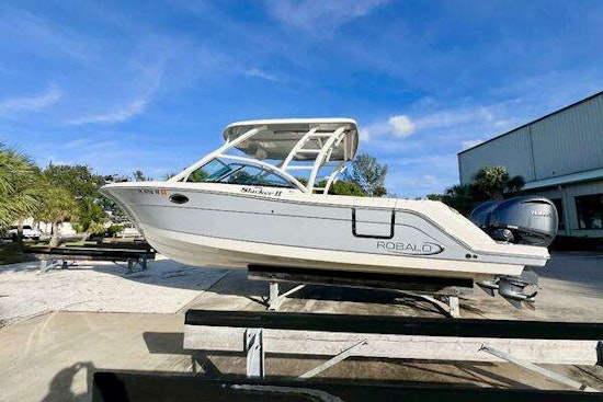 Robalo R317 Yacht For Sale