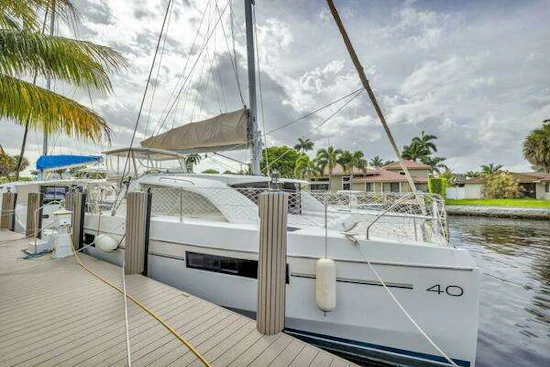 Leopard 40 Owners Version Yacht For Sale
