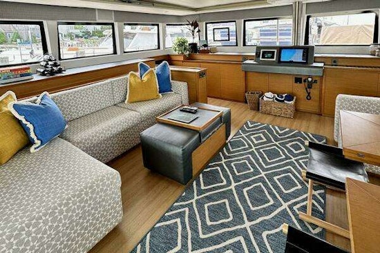 Lagoon 620 Yacht For Sale