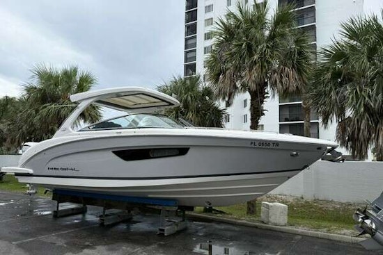Regal 33 OBX Yacht For Sale