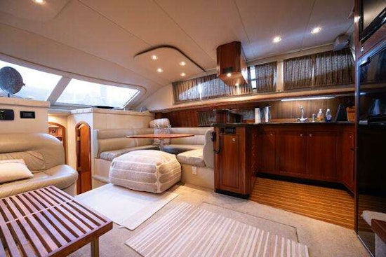 Cruisers Yachts 455 Motor Yacht Yacht For Sale