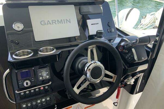 Jeanneau NC 1095 Coupe Yacht For Sale