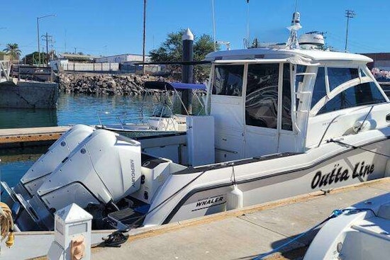 Boston Whaler 315 Conquest Yacht For Sale