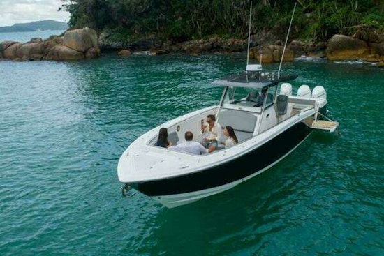 Fishing Raptor 390 Solarium Yacht For Sale