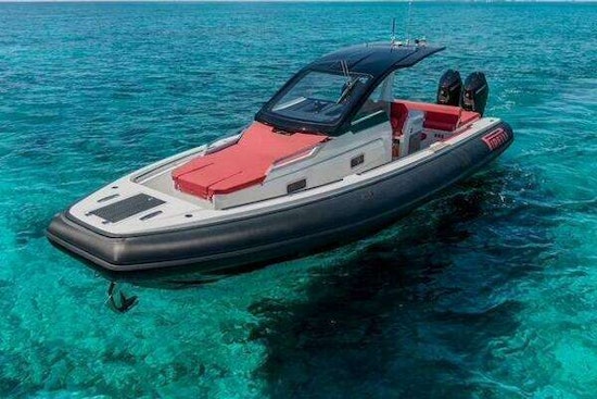 Pirelli P35 Yacht For Sale