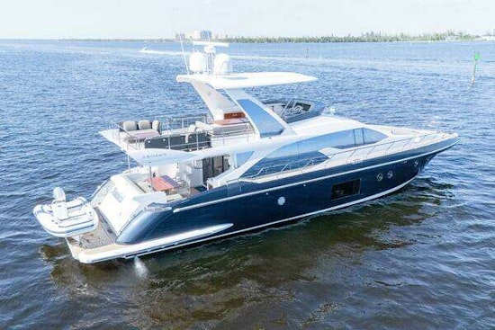 Azimut 66 Flybridge Yacht For Sale