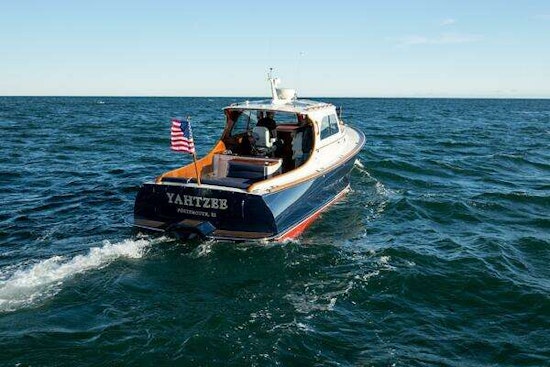 Hinckley Hinckley Picnic Boat 36 EP Yacht For Sale