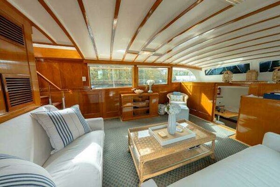 Trumpy 58 Yacht For Sale