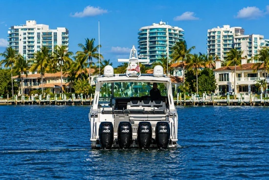 Formula 400 Super Sport Crossover Yacht For Sale