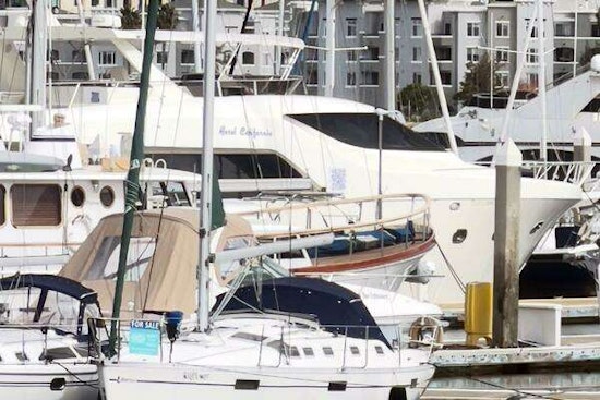 Beneteau  Yacht For Sale
