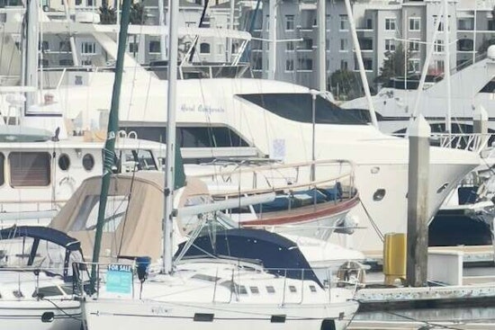 Beneteau  Yacht For Sale