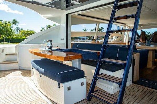 Pershing  Yacht For Sale