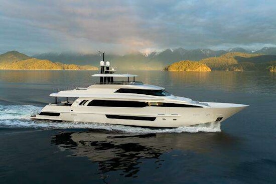 Crescent  Yacht For Sale
