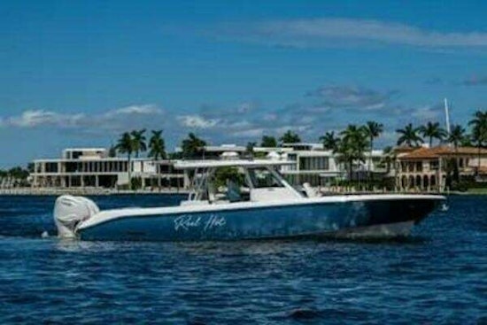 Everglades 395 Center Console Yacht For Sale