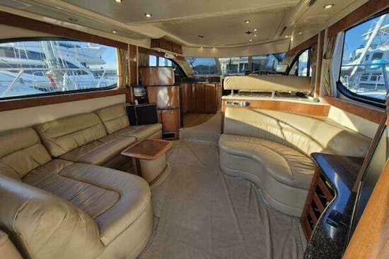 Meridian 411 Sedan Yacht For Sale