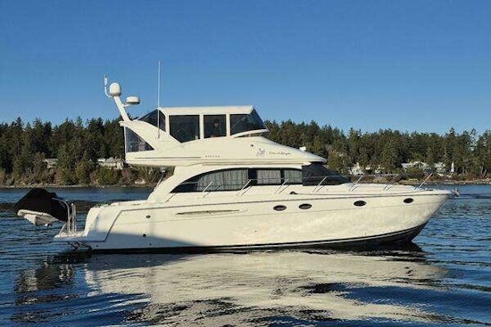 Meridian 411 Sedan Yacht For Sale